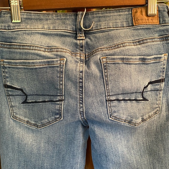American Eagle Junior Jeans - Picture 4 of 5